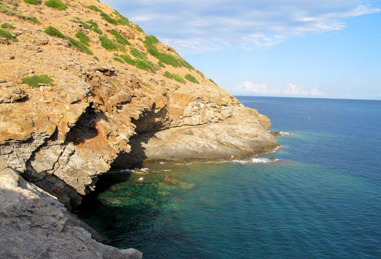 Isola D'Elba Come In Barca, A Un Tuffo Dal Mare Capoliveri  Bagian luar foto